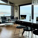 House With Panoramic View At Anslet Dom wakacyjny *