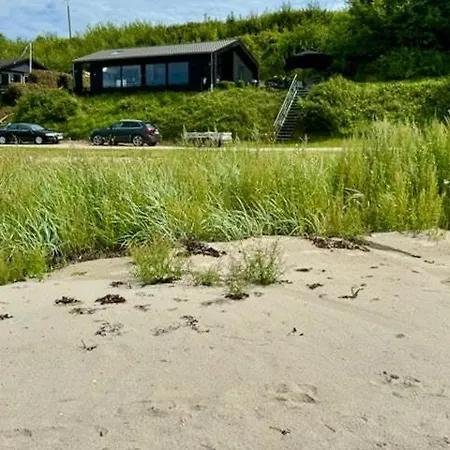 Casa de Férias Strandhus Med Panoramaudsigt Ved Anslet Strand *