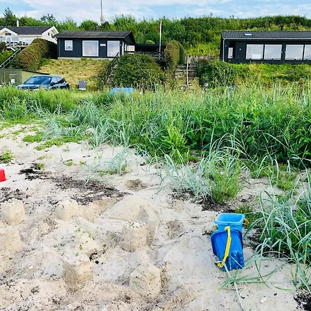 Strandhus Med Panoramaudsigt Ved Anslet Strand Haderslev