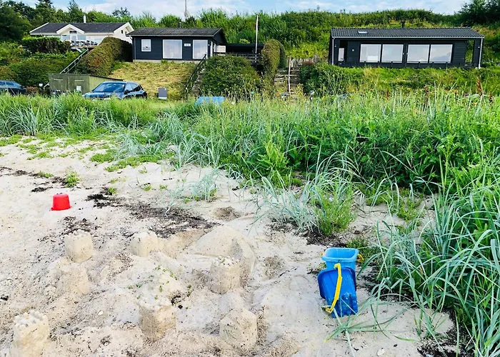 Strandhus Med Panoramaudsigt Ved Anslet ハザスレウ