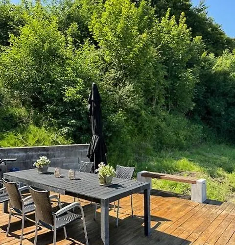 別荘 Strandhus Med Panoramaudsigt Ved Anslet